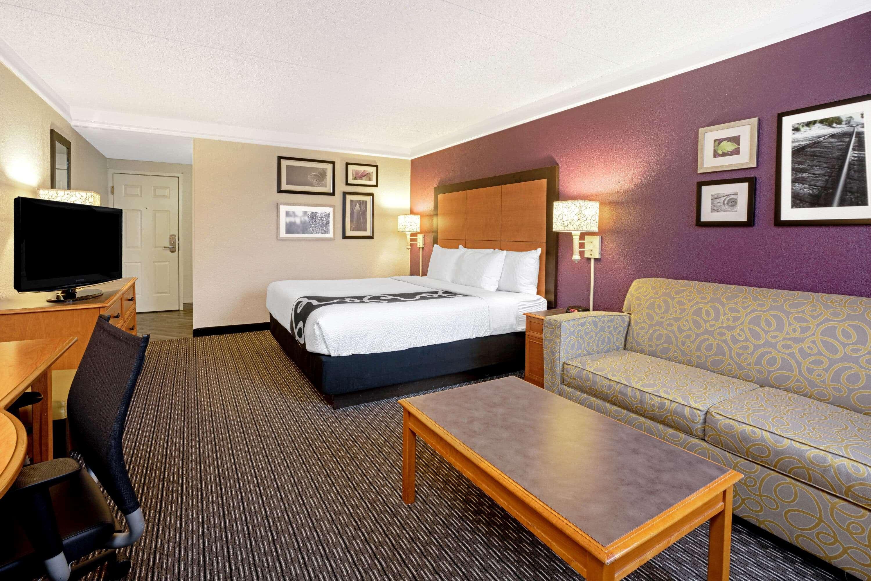 La Quinta By Wyndham Tacoma - Seattle Hotel Exterior photo
